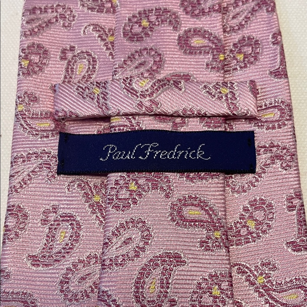 PAUL FREDRICK Silk Hand-Tailored Pink & Gold Paisley Tie Preppy Office Classic - Picture 2 of 6